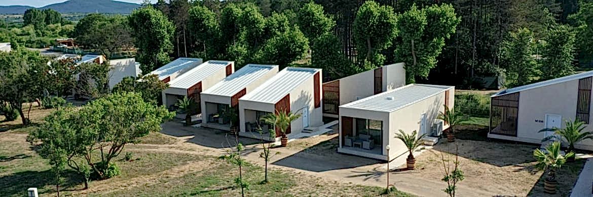 Tatil Bölgelerinde Betonarme Dönemi Sona Eriyor – Hafif Çelik Yapılara Yatırım Artıyor